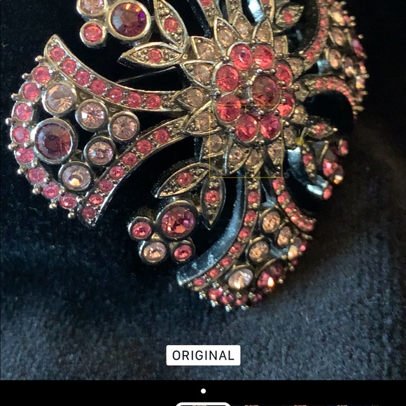 Swarovski Crystal Brooch - Picture 3 of 5